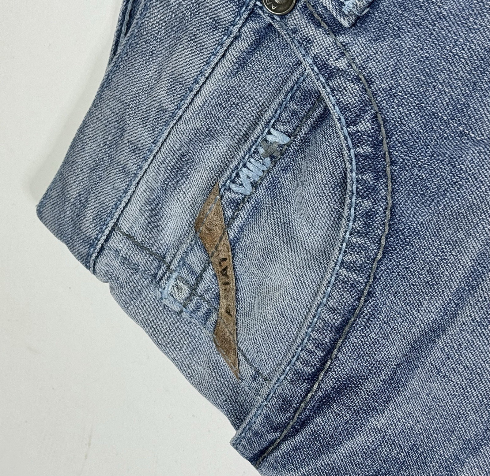 Ariat M2 Relaxed Boot Stirling Jeans Men’s 42×34 Shasta Wash 10020942