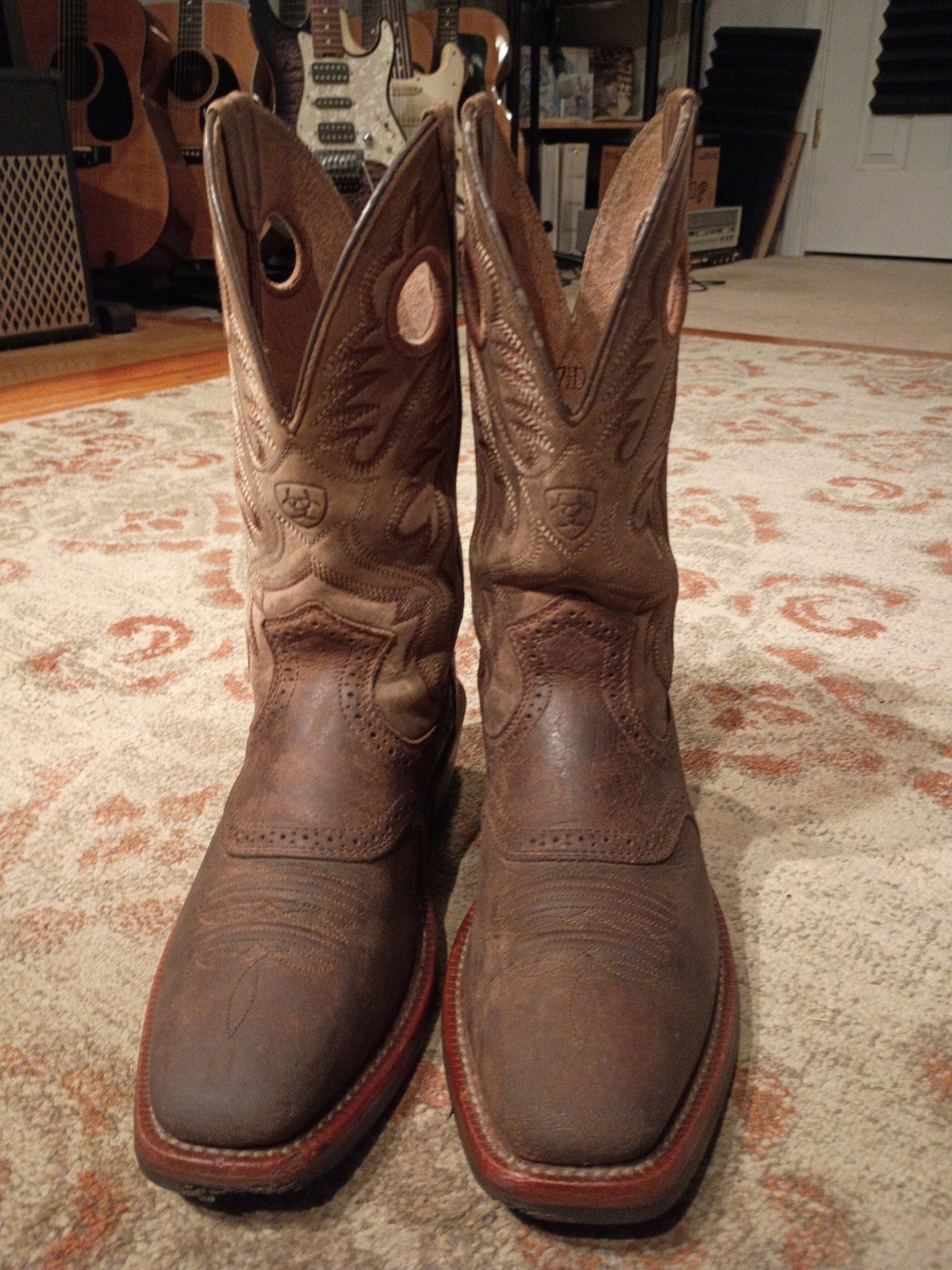 ARIAT ROUGHSTOCK BROWN BULLHIDE LEATHER SQUARE TOE COWBOY BOOTS #34828 MENS 7.5D
