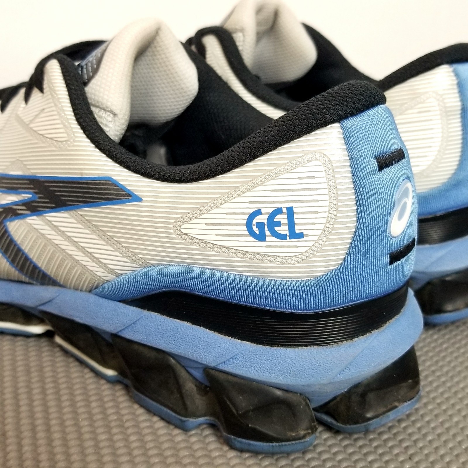 ASICS Sneakers Mens Sz 11 Blue White Black Gel Quantum 360 VII Comfort 1201A481