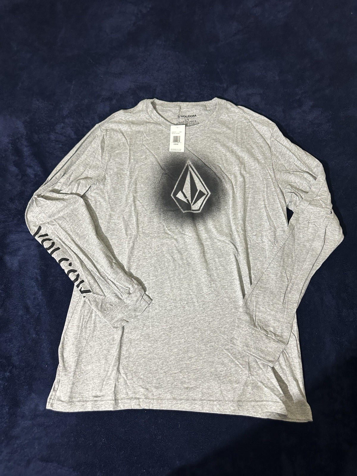 Volcom Long Sleeve Large Shirt NEW