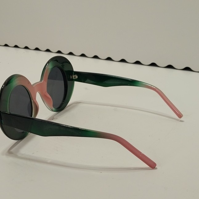 Women’s Round Oversized Sunglasses Green Plastic Frame Gray Tinted Lenses