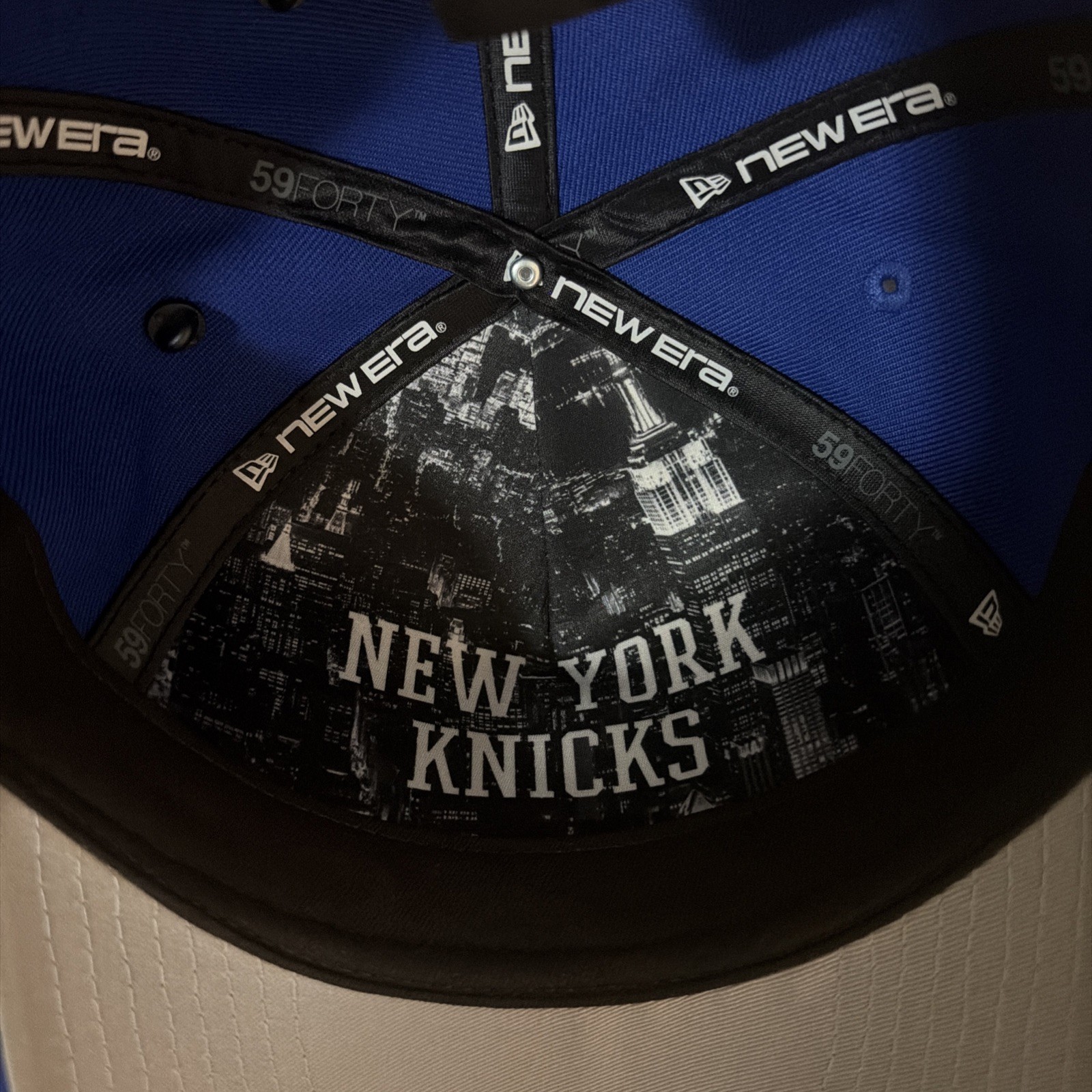 New Era NBA26 Draft New York Knicks Rhinestones Men’s Fitted Hat Blue 100% Auth