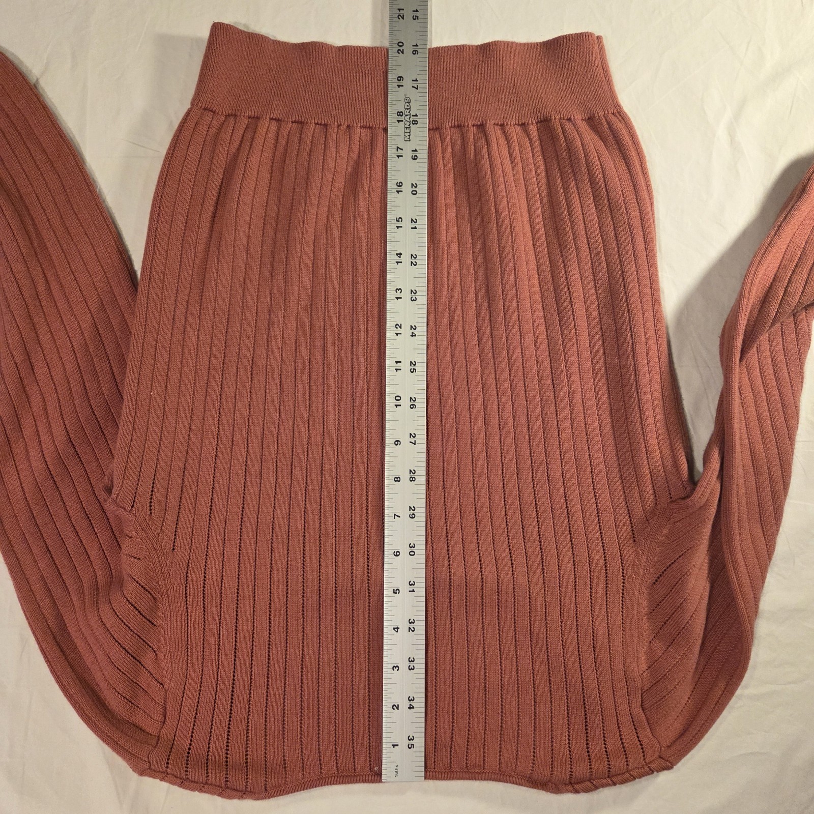 Evereve Kaia Knit Sweater Lightweight Scoop Neck, Women’s Size XS, Salmon Pink