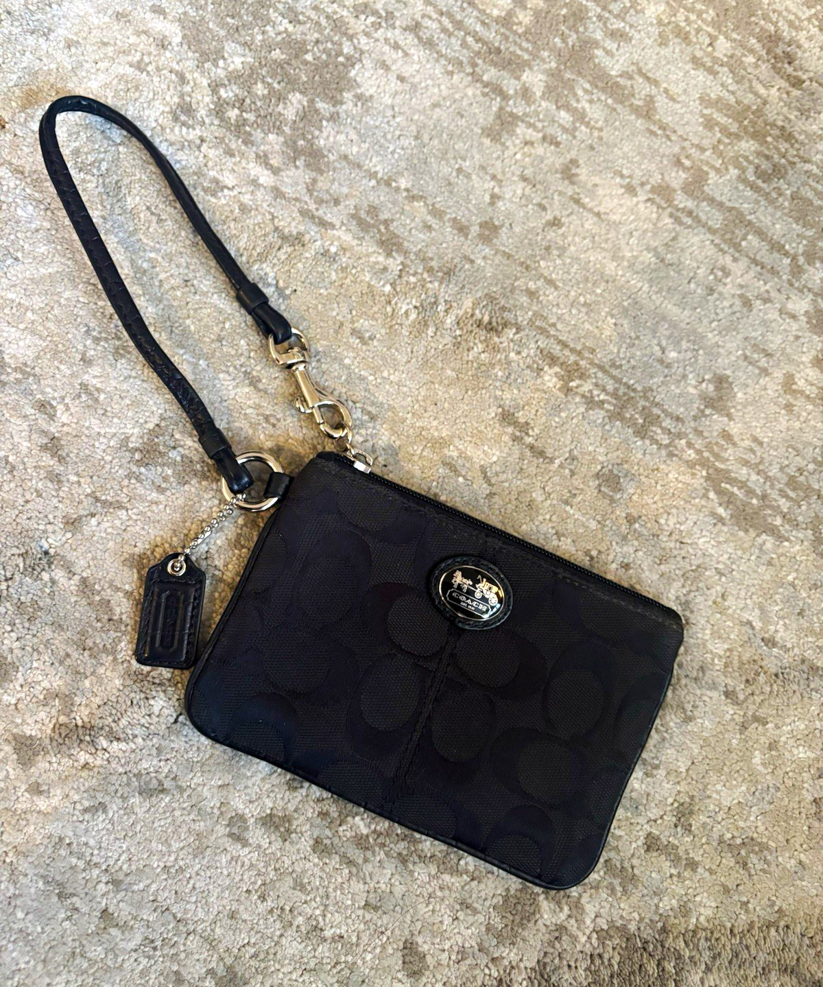 Coach Small Signature Black Wristlet Zip Pouch Silver Hardware Wrist Strap