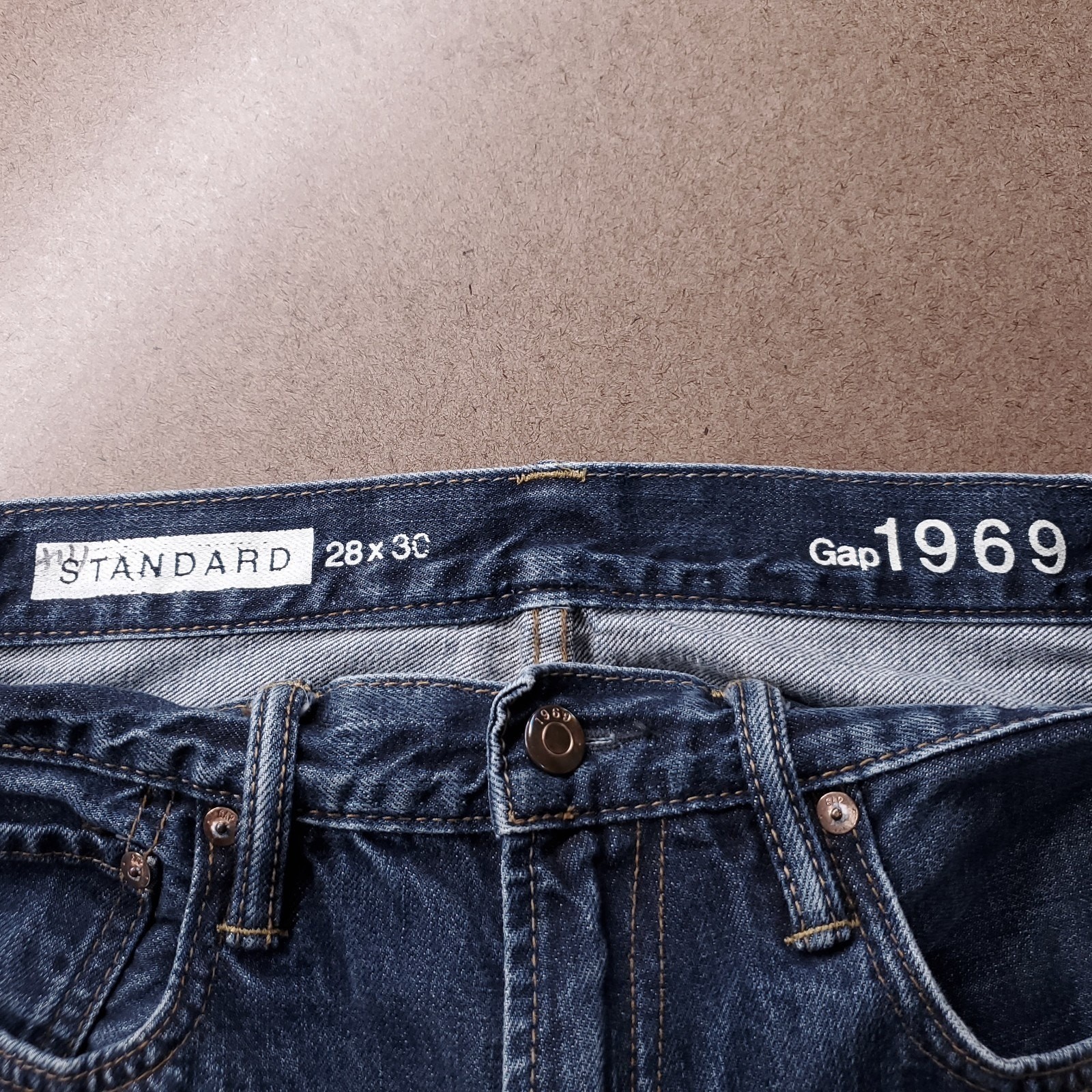 Gap 1969 Standard Jeans Mens 28×30 Blue Dark Wash Straight Leg Preppy Classic