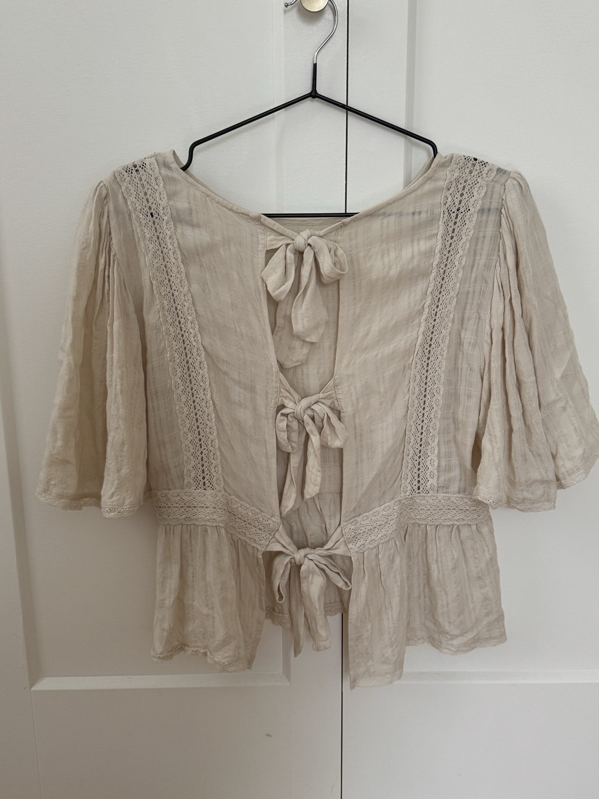 sezane marisa top size 34 US 2 bow ties