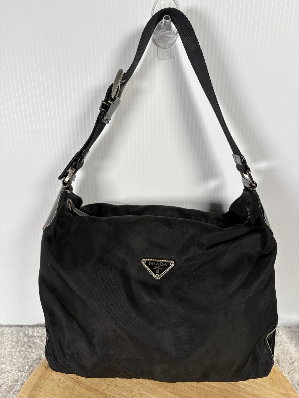 Rare Vintage 2000 Tessuto Nylon Crossbody Bag (aka Hobo Bag); Very Gently Used.