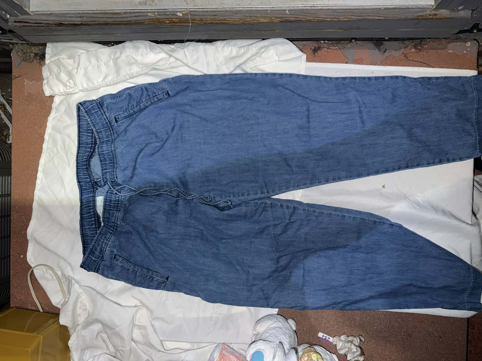 Women’s Chambray Denim Jogger Pants or Pull-On Elastic Waist Denim Pants.