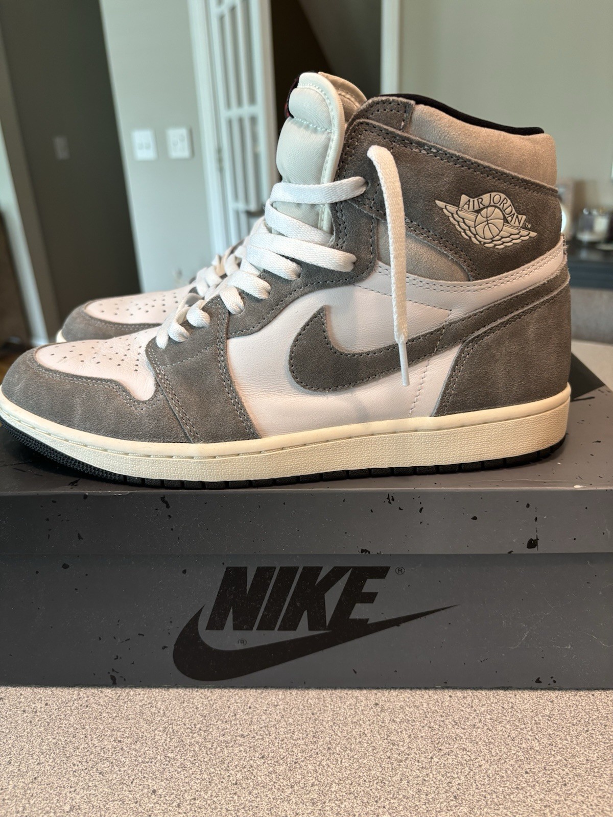Jordan Air Jordan 1 Retro High OG Washed Black Suede Colorblock DZ5485-051 2023