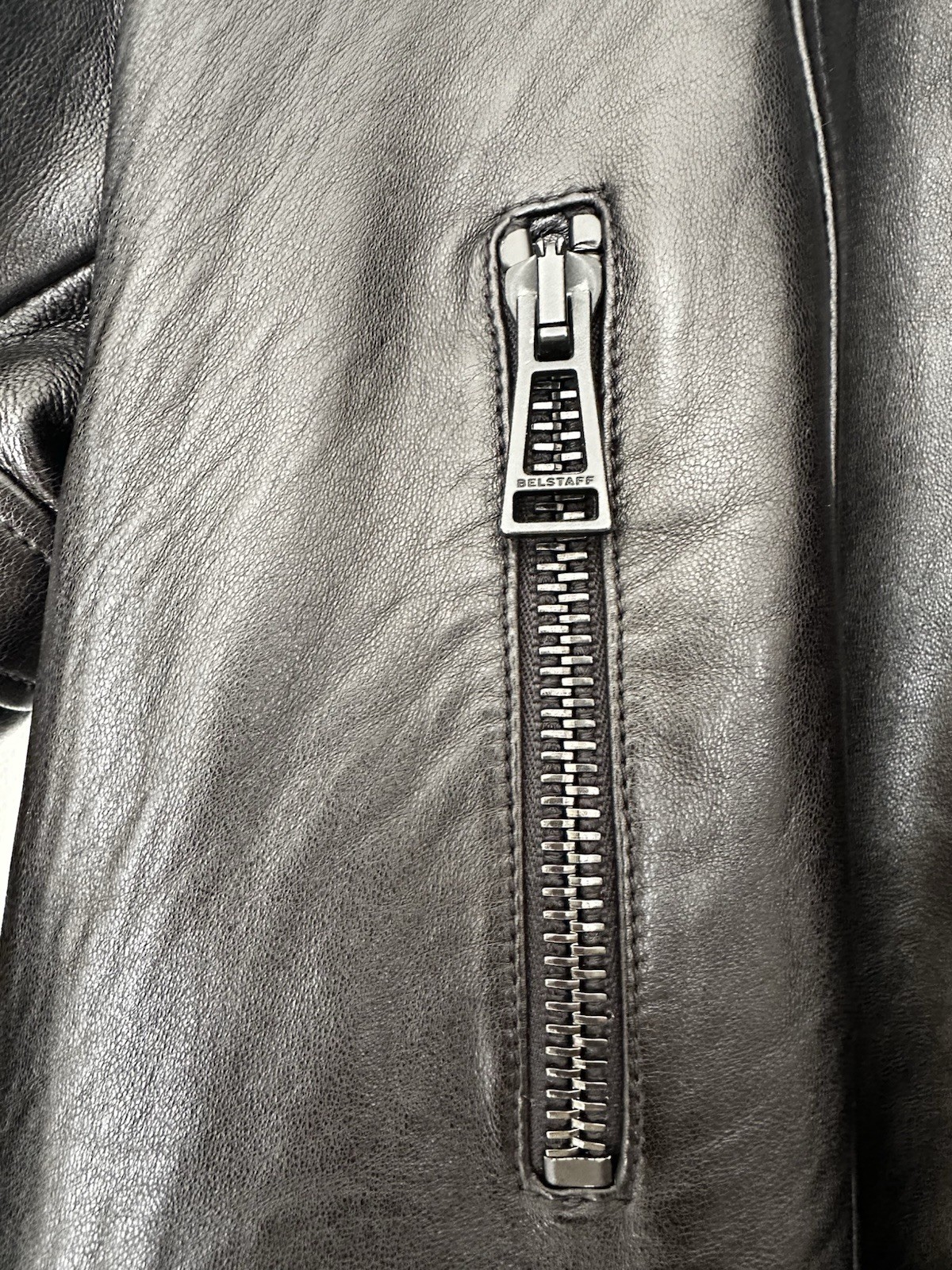 BELSTAFF BLACK LEATHER JACKET IT42 UK 10