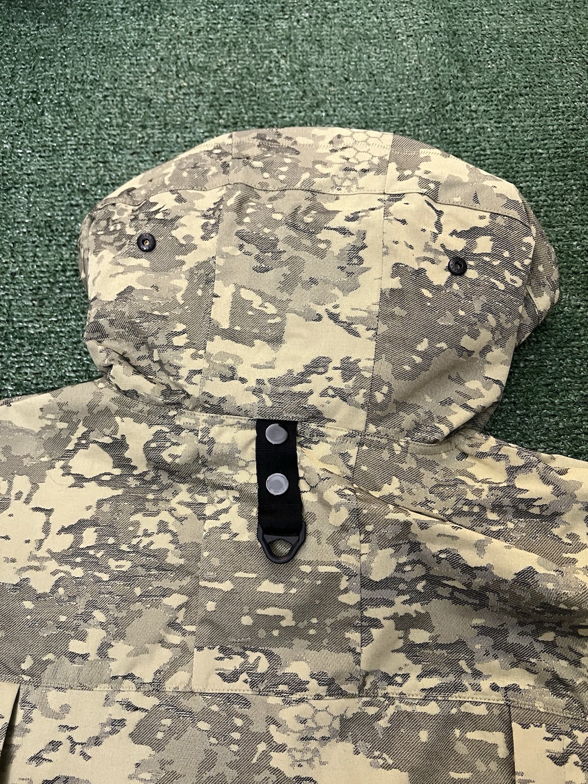 Nike Tech Woven CORDURA Jacket Camo Olive Black Men’s Size Medium IF8494-276