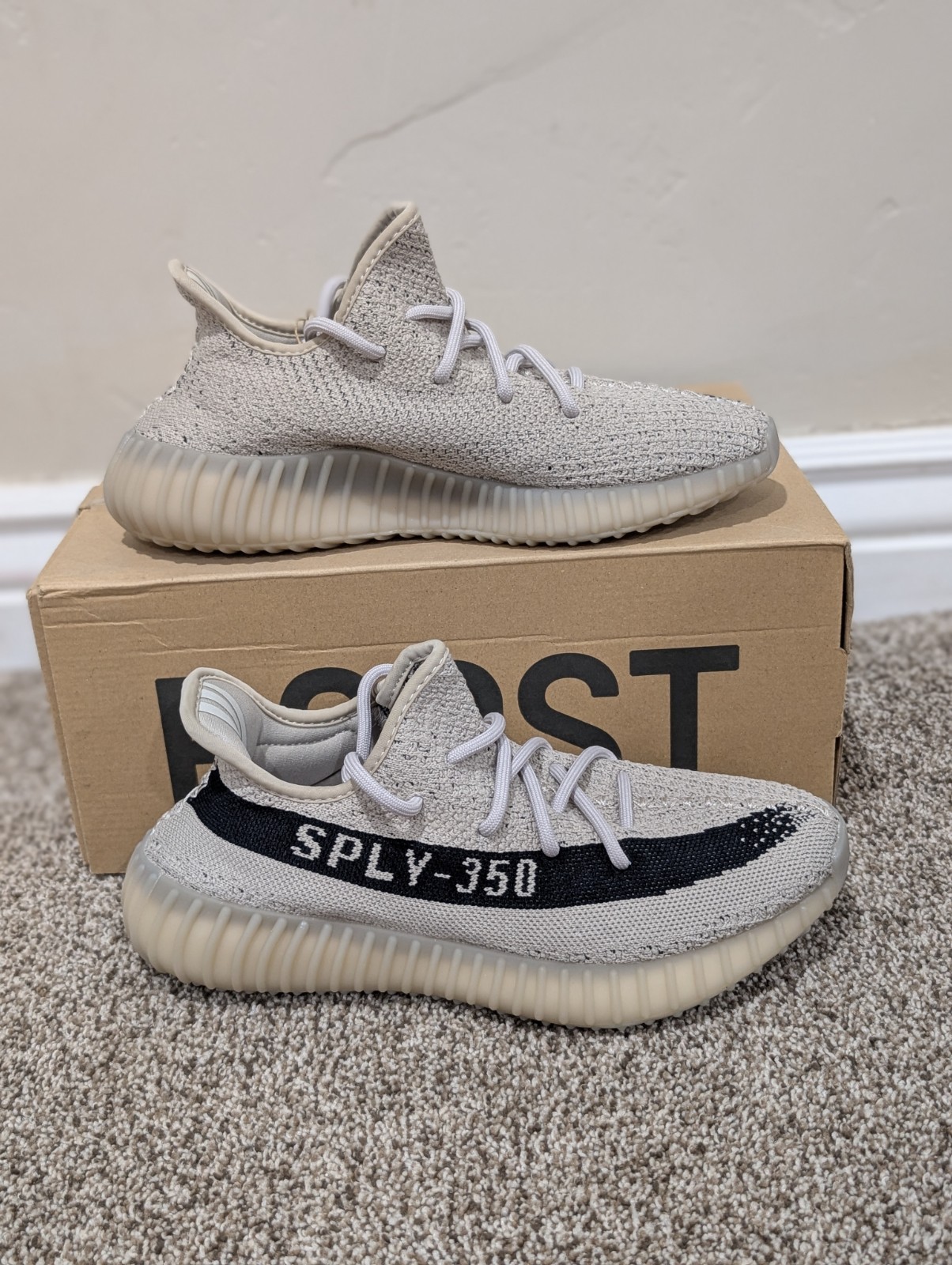 Size 6.5 Men’s Adidas Yeezy Boost 350 V2 Slate/CBlack Lace Up Sneakers Shoes