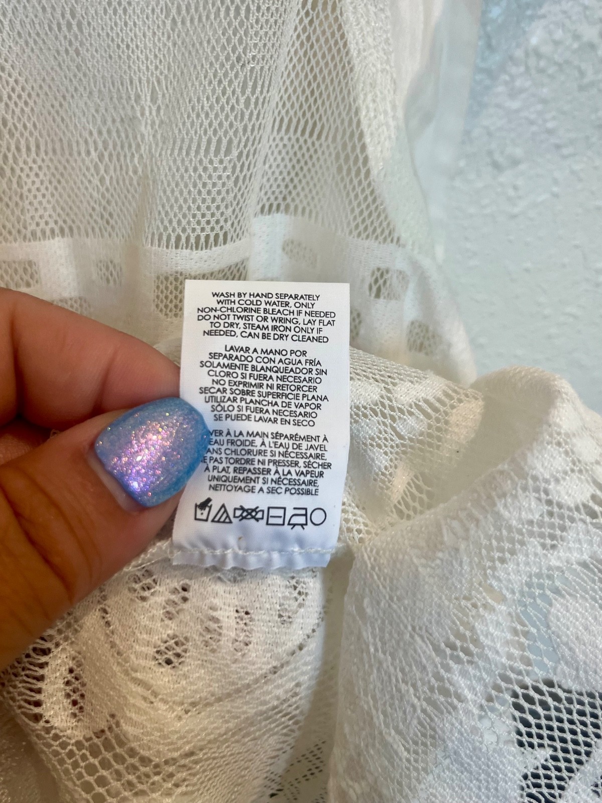 CAbi #5201 Prudence White Lace Mesh Sleeveless Tank Top Blouse Size Medium
