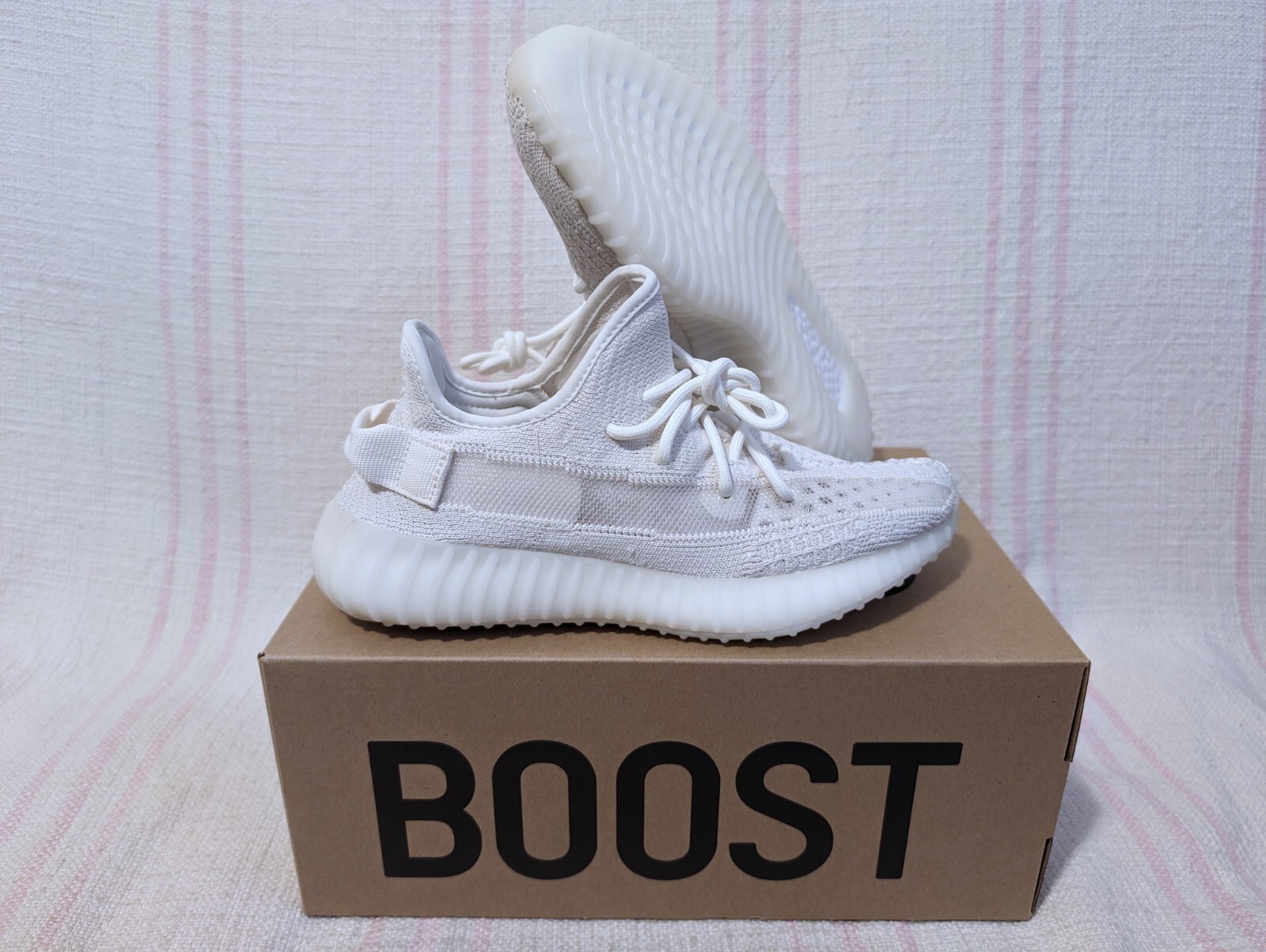 Adidas Yeezy Boost 350 V2 Bone Triple White HQ6316 Shoe Size 6.5