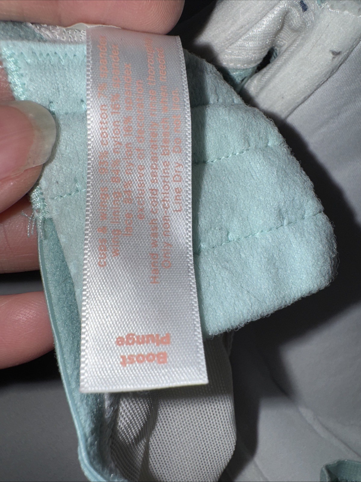 Cacique 40DD Boost Plunge Bra Turquoise And White Lace Gingham Strap