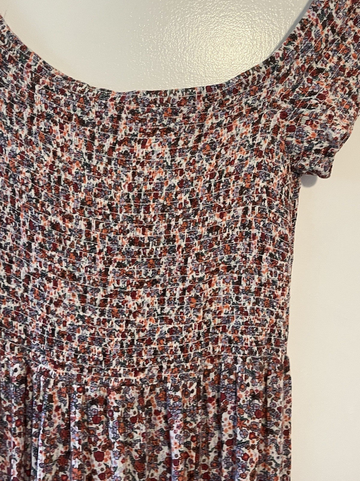 Kismet off-the-shoulder maxi dress smocked bodicetiered, floral-skirt.large -Q