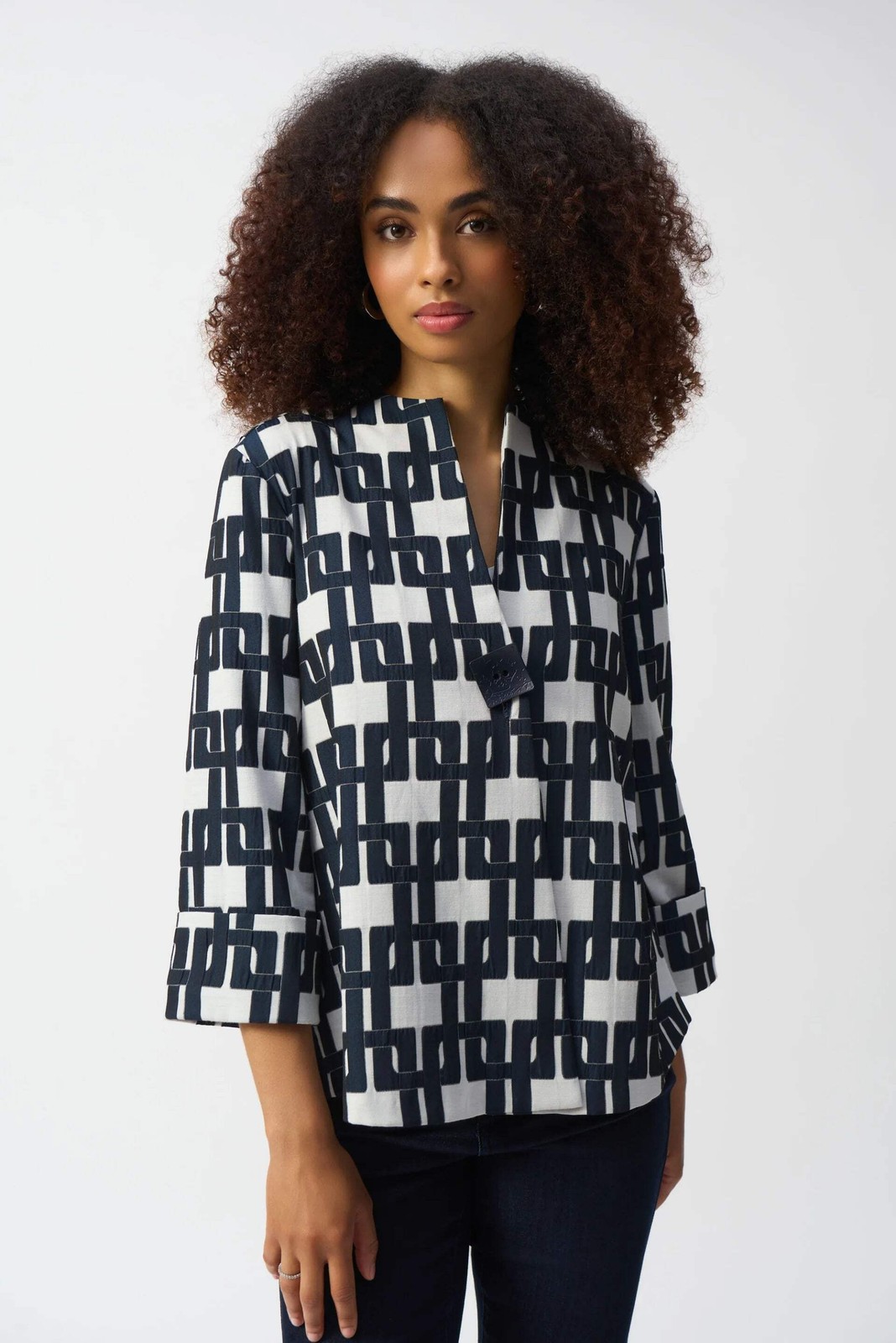 Joseph Ribkoff Off-White/Navy Geometric Jacquard Trapeze Jacket 251000