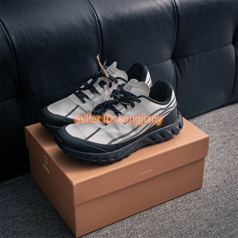 NORDA 002 Dyneema Mountain Outdoor TFO002MALPWH White Black Unisex Sneakers