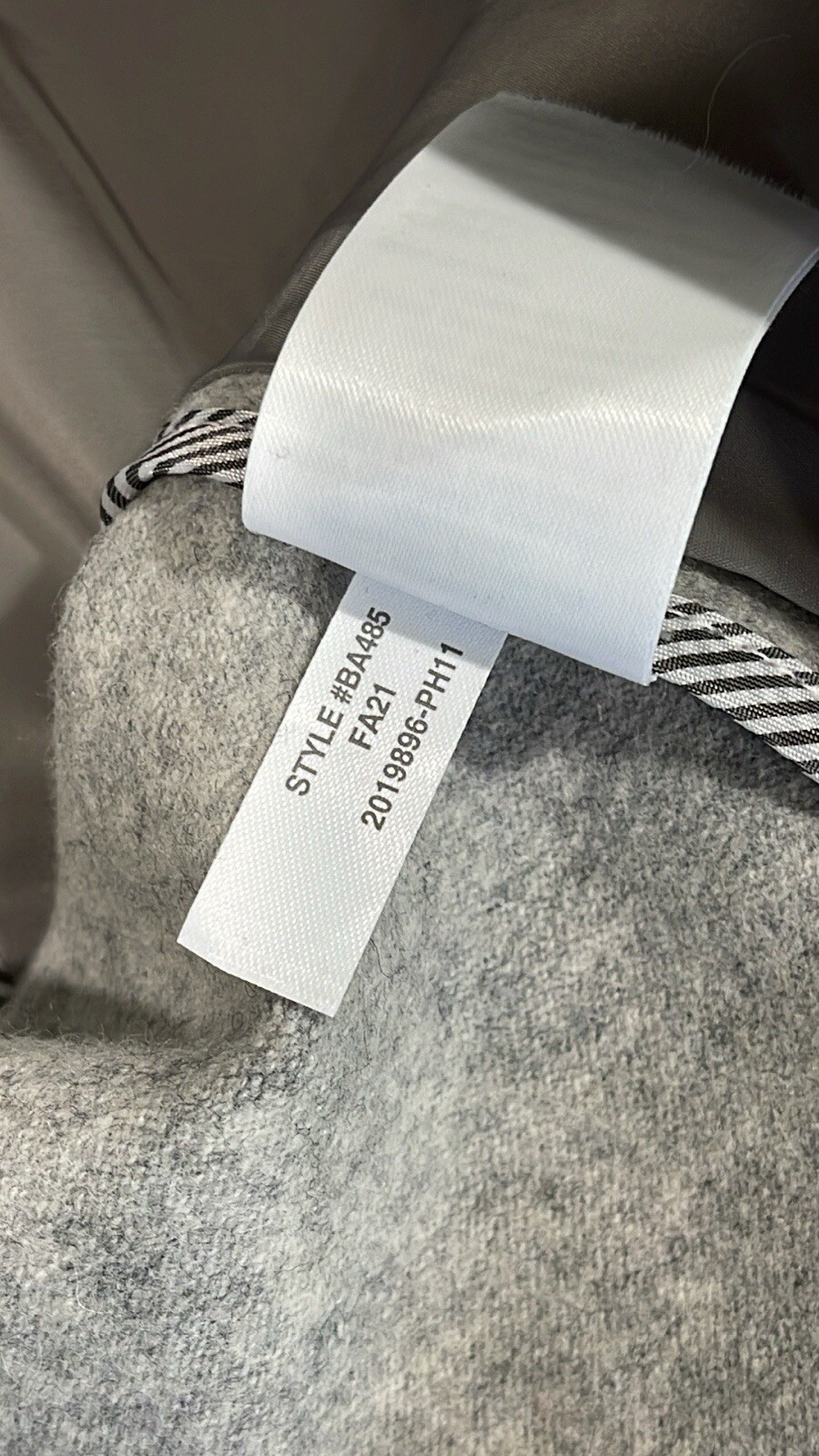 J.Crew Mario Bellucci Italian knit wool jacket size 8 gray oversized pockets
