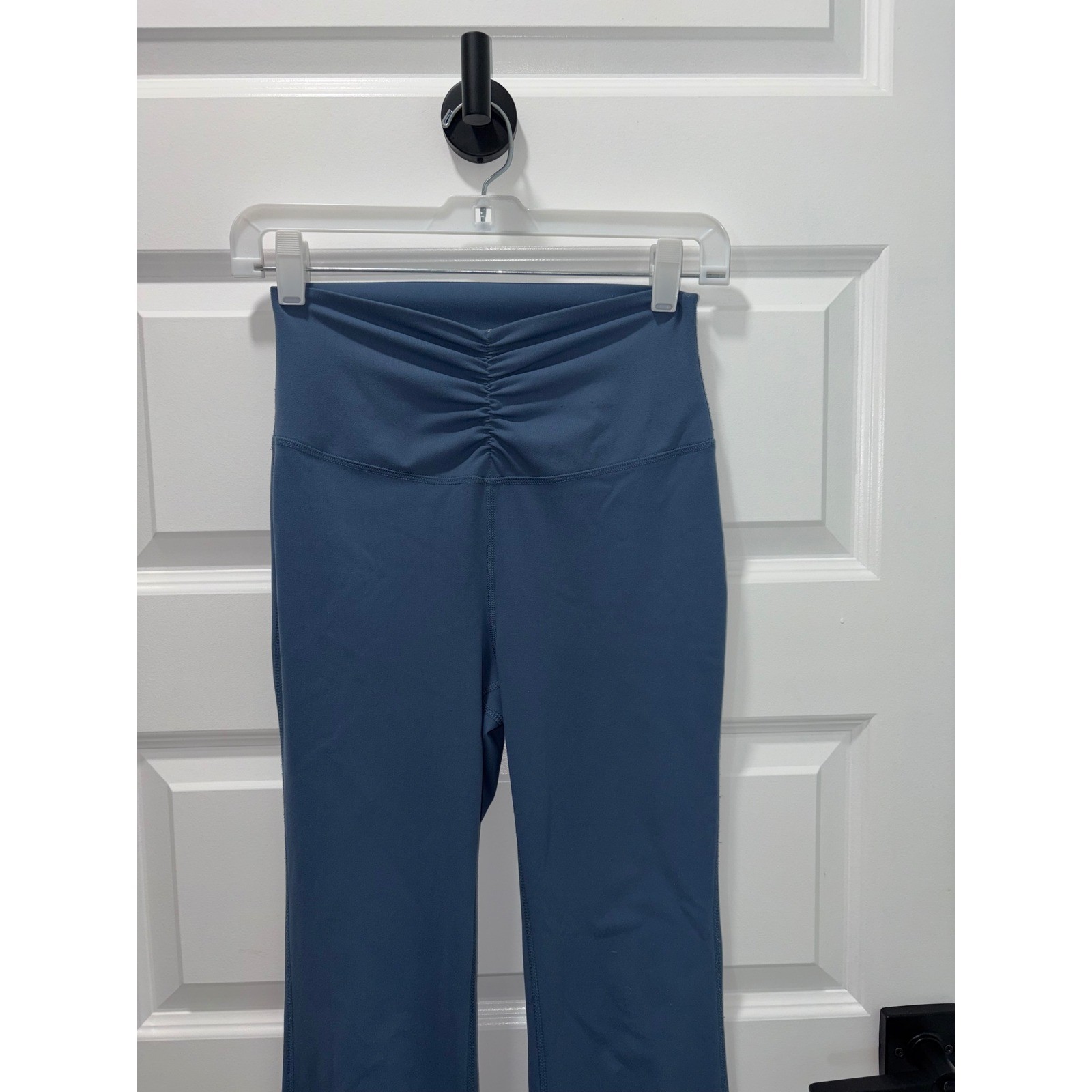 Yogalicious Womens Blue Ruched V-Front High Waisted Flare Yoga Leggings Size M
