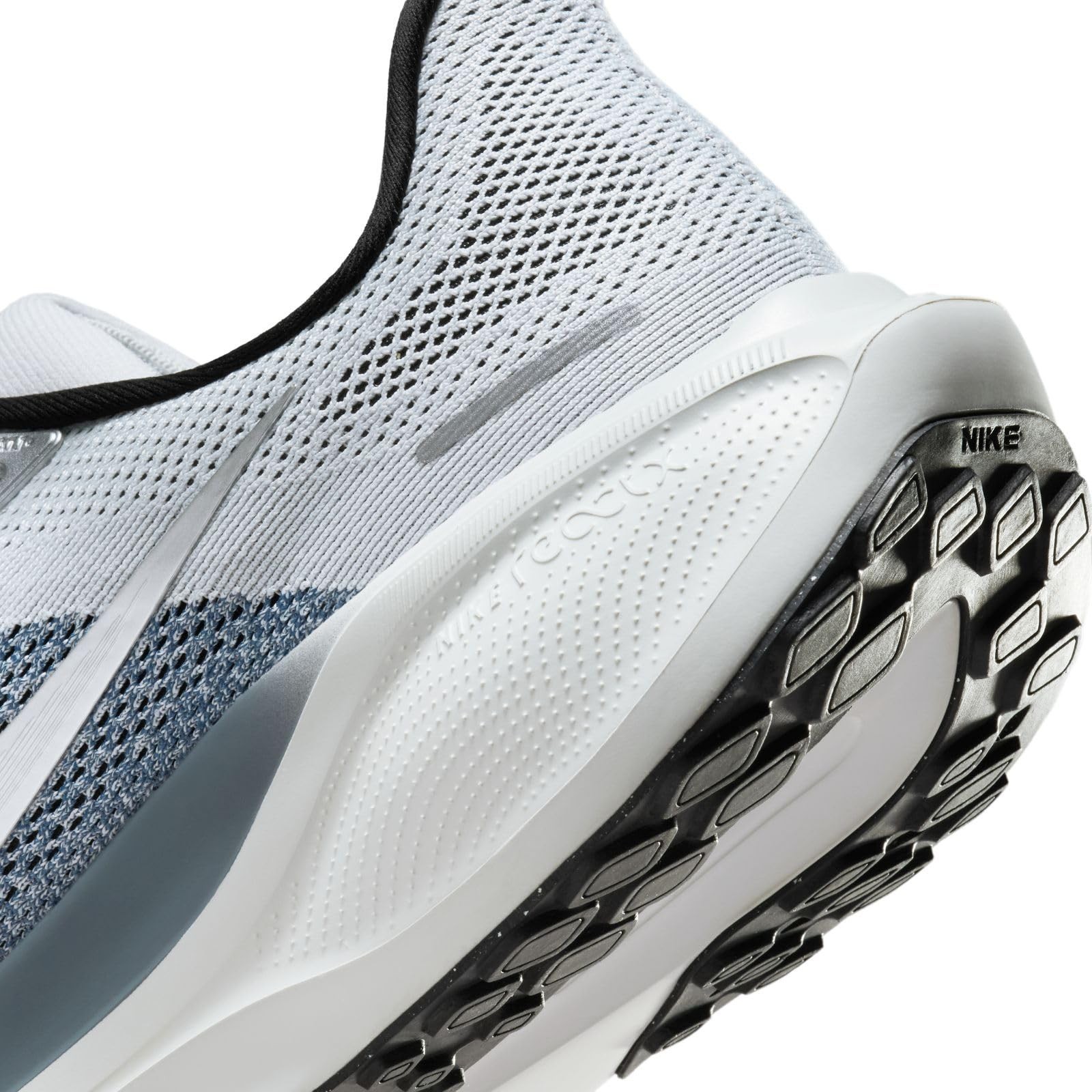 Nike Men’s Pegasus 41 Road Running Shoes