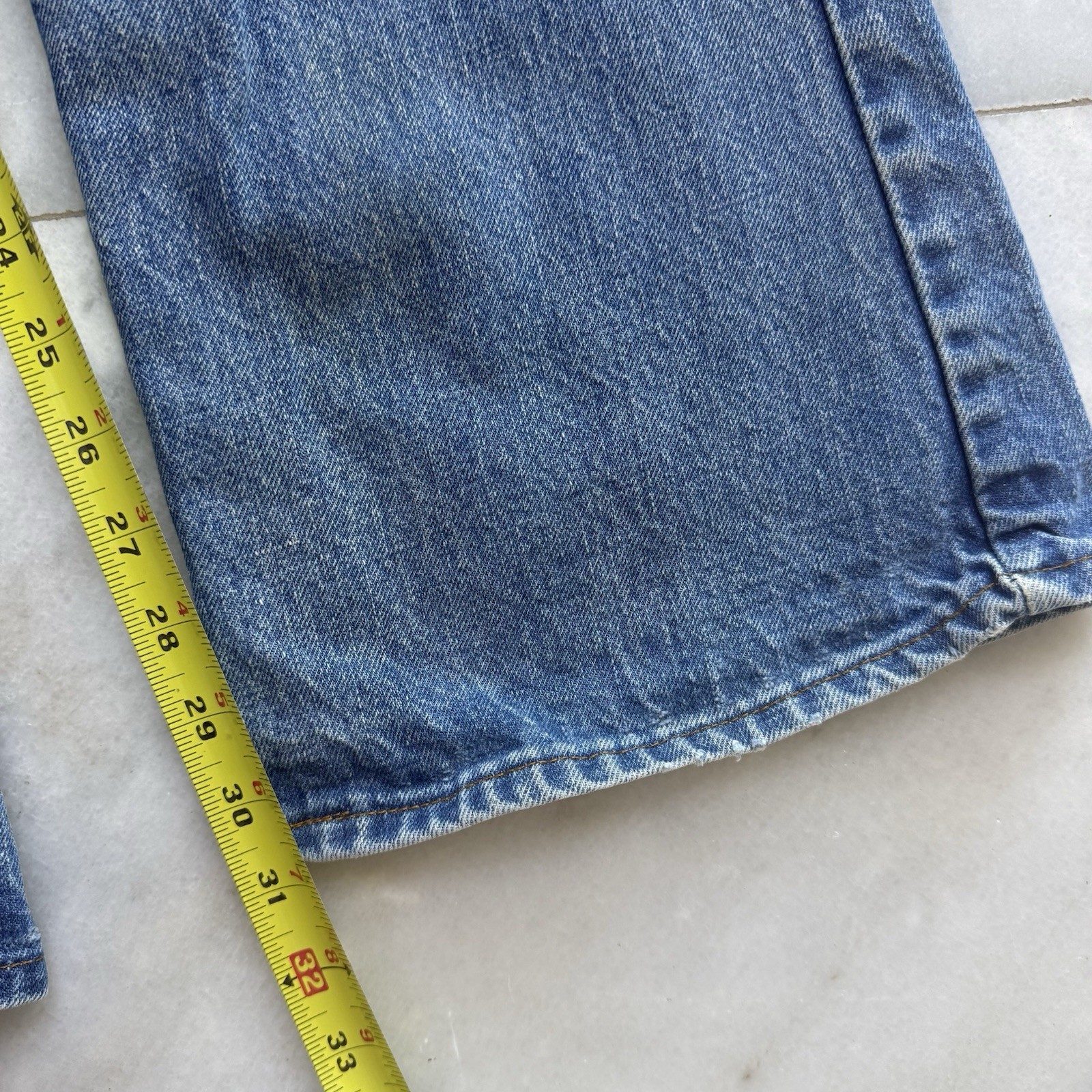 Vintage Levi’s Faded 70s Men’s Blue Denim Flared Jeans Medium Wash USA Made