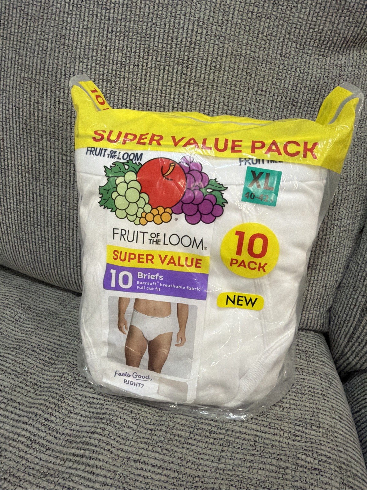 10 Pack White Extra Large XL 40-42 In Briefs Fruit of The Loom Tagless RN13765