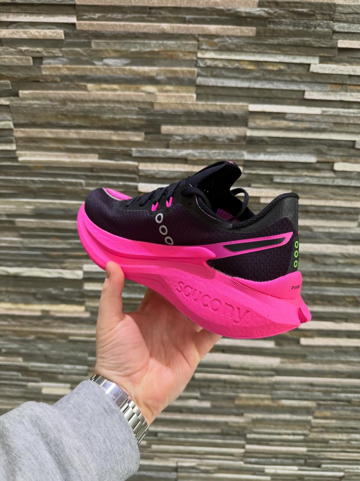 Saucony Endorphin Pro 5 Mens Size 9 New