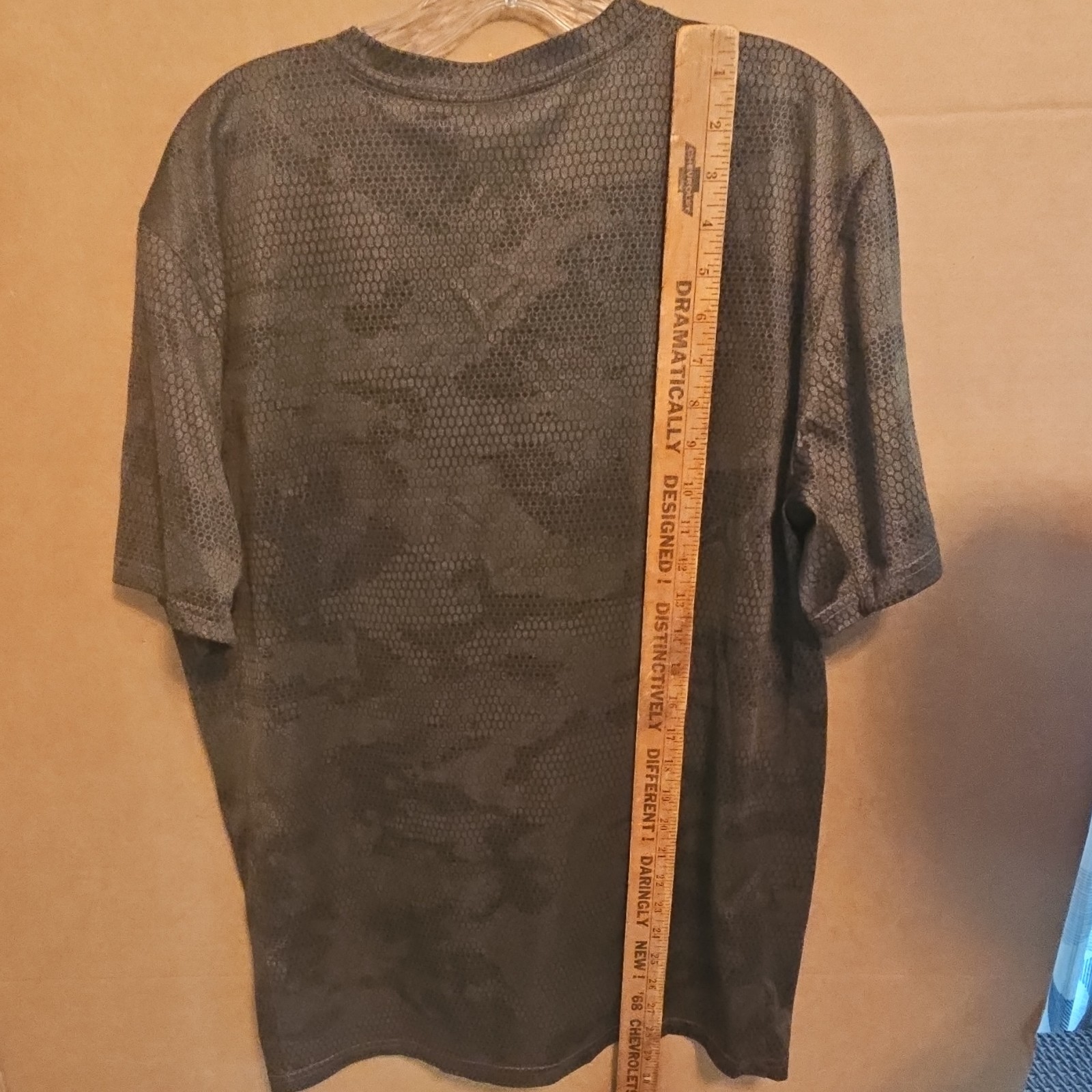 Nike Dri-FIT Men’s L Black Camo Crew Neck Short Sleeve Moisture Wicking Tee