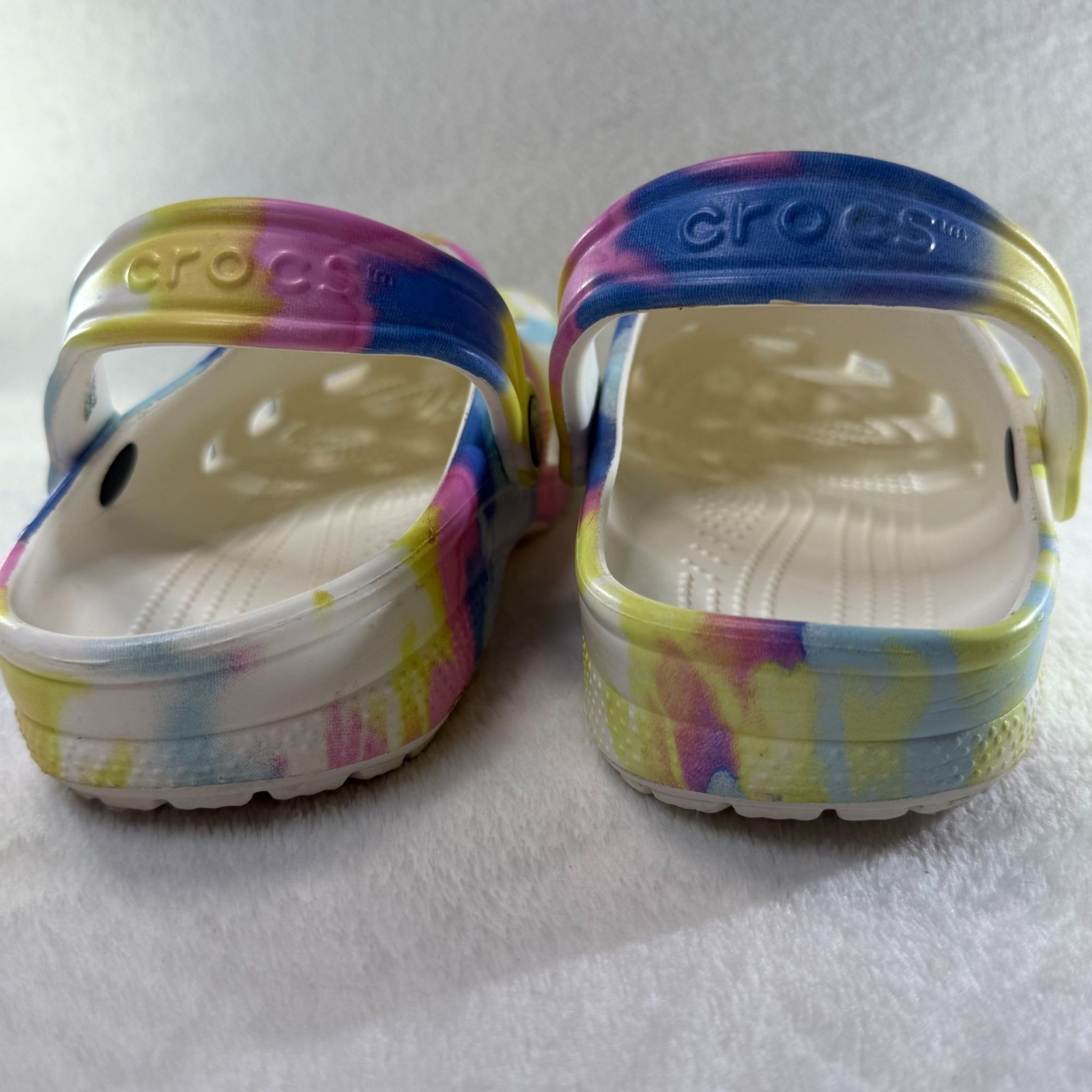 Crocs Classic Tie-Dye Graphic Clogs Size W9/M7 Yellow/Blue/Pink Multicolor
