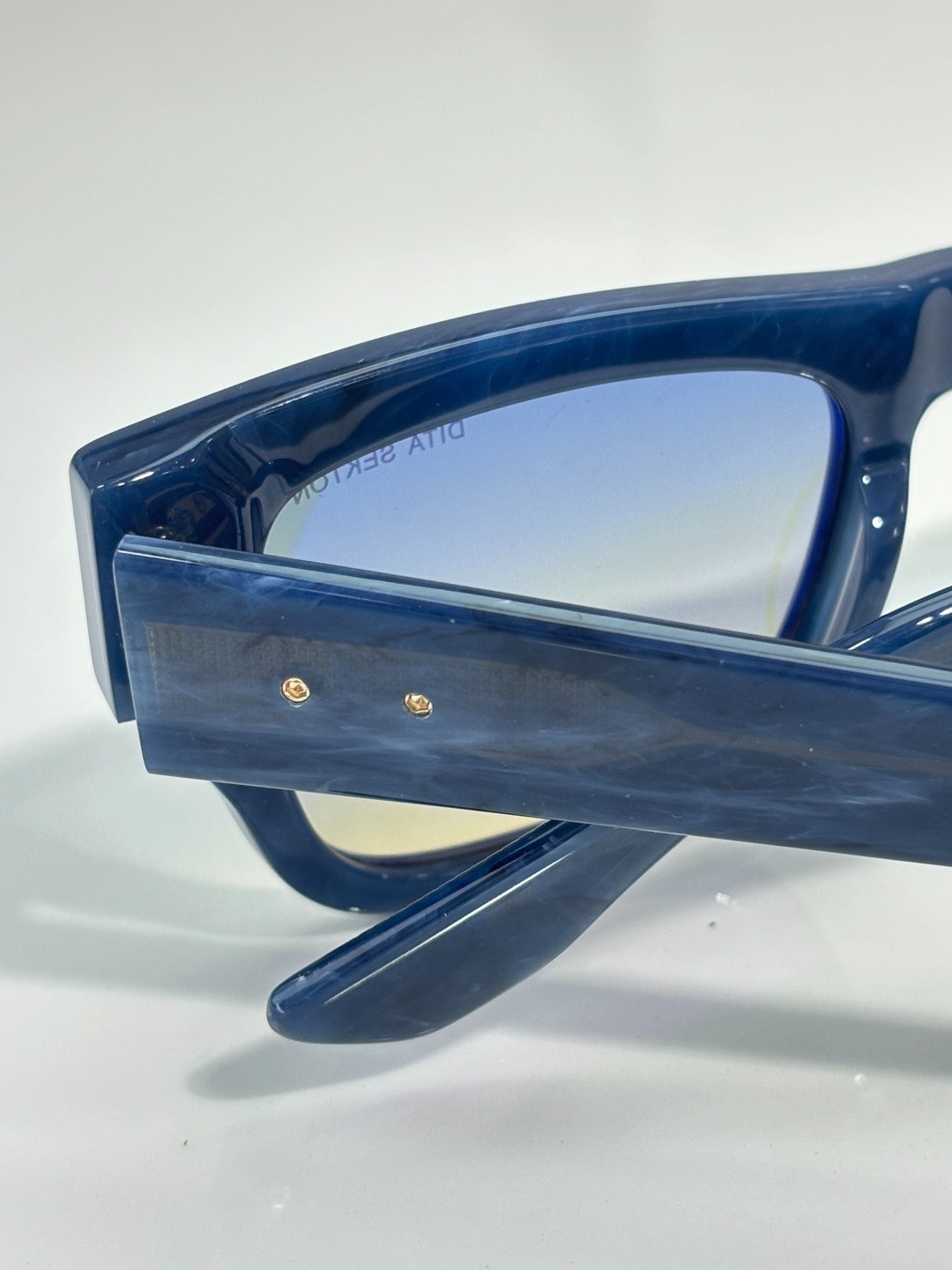DITA SEKTON MODEL：DTS122 Men’s Sunglasses Lens Size 52口22-145mm -With New Case