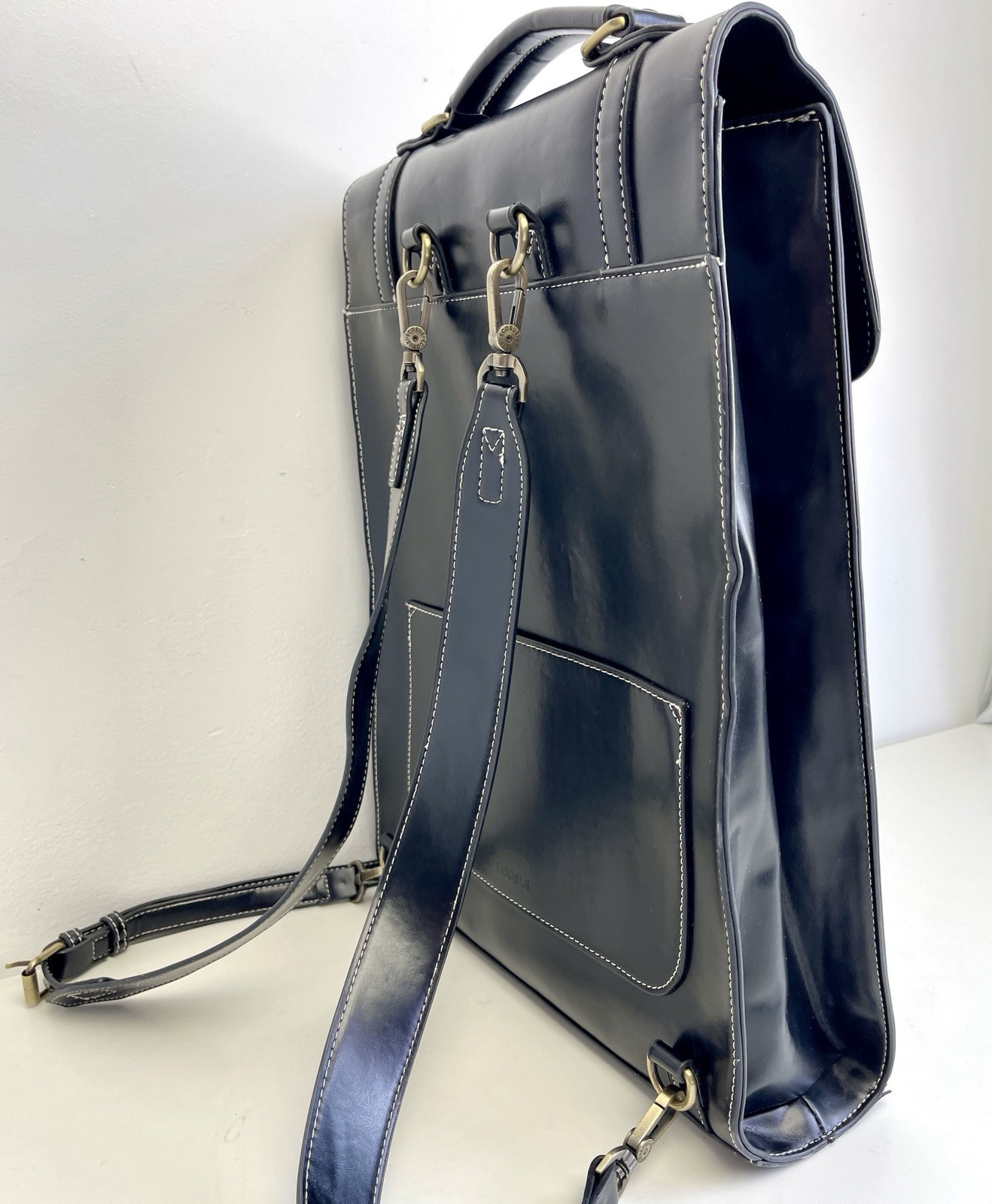 ECOSUSI Laptop Backpack PU Leather Black Vintage. Clean interior