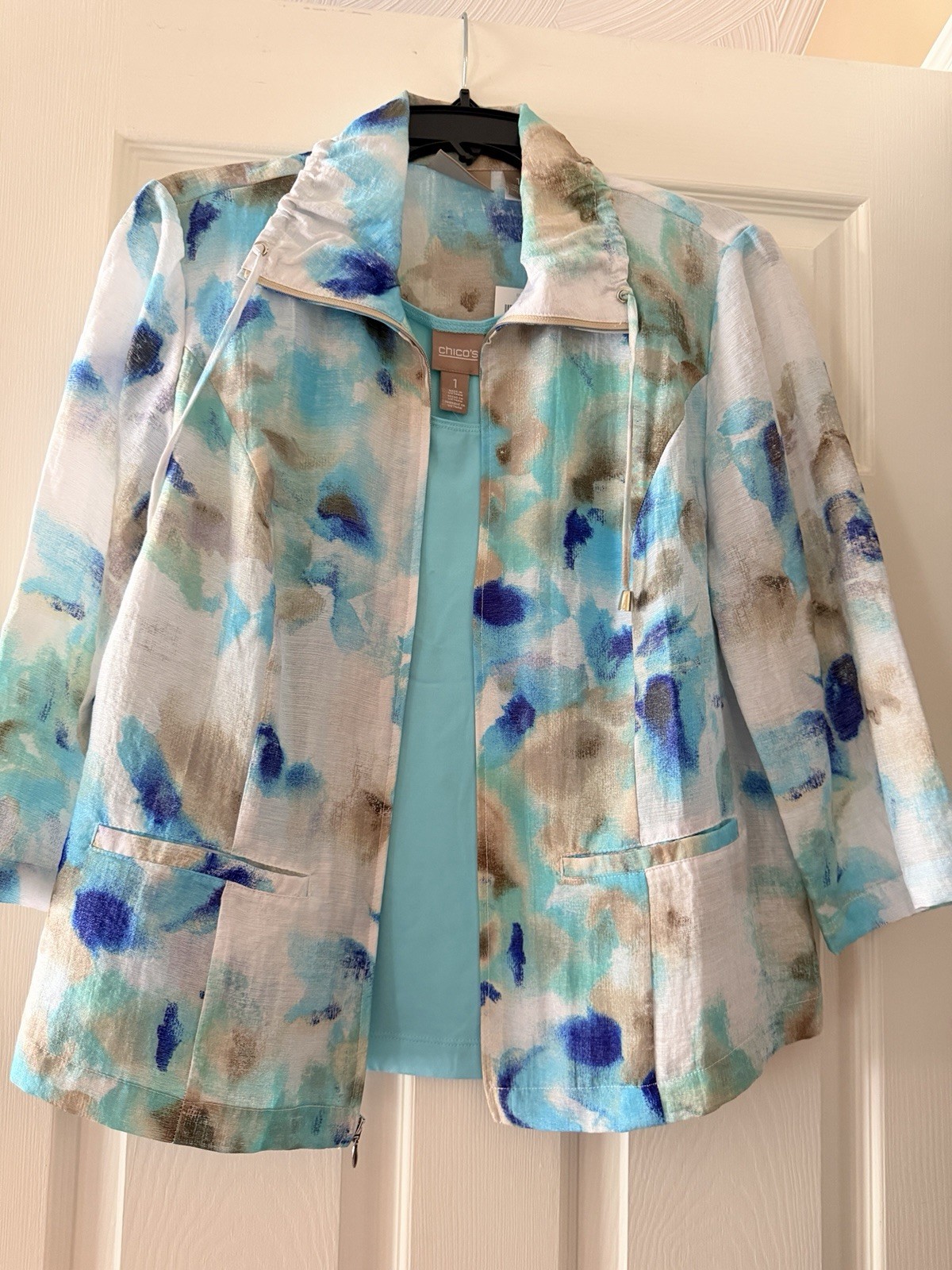 Chico’ Linen Like Fabric Zip Front Women’s Top Size New with tags