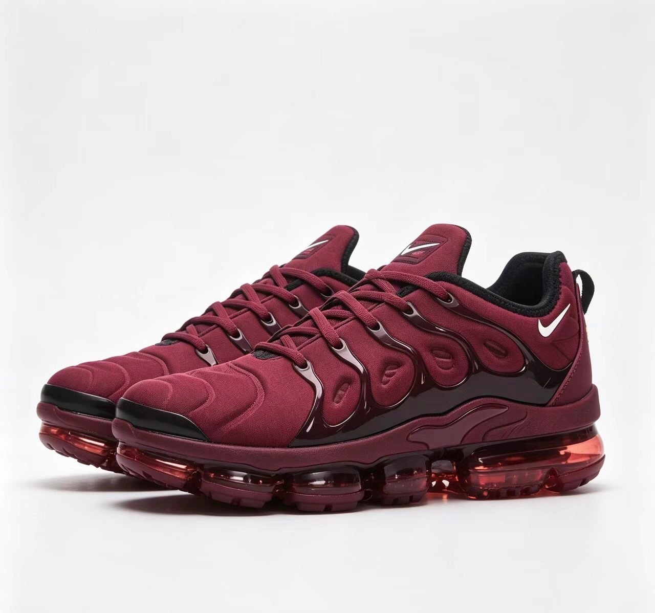 NEW CL Nike Air VaporMax TN Plus +18 Men’s Size Sneaker Running Shoes