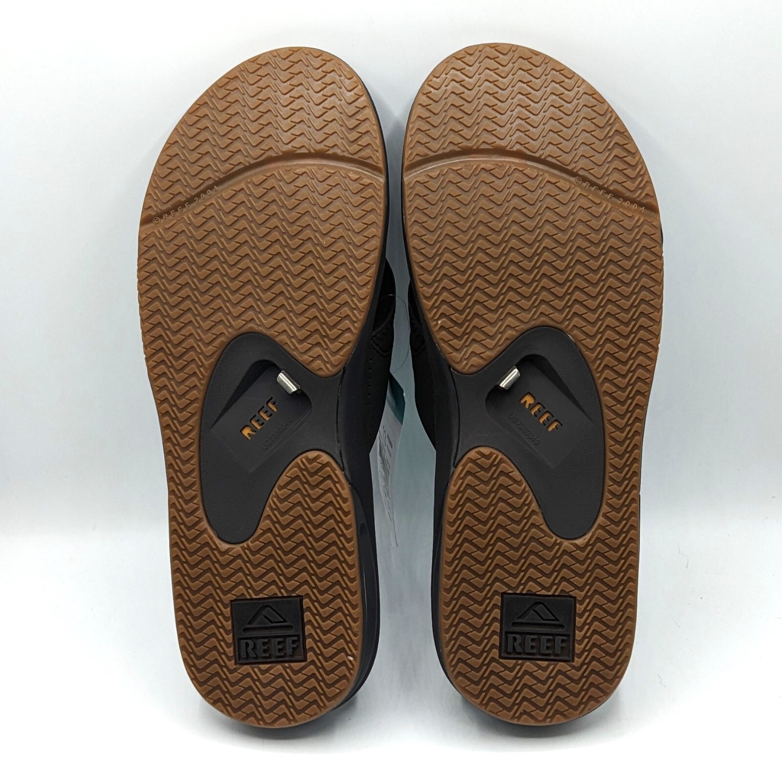 REEF “Fanning” Men’s Flip-Flop Sandal & Sole Bottle Opener (Brown/Gum) Size NEW