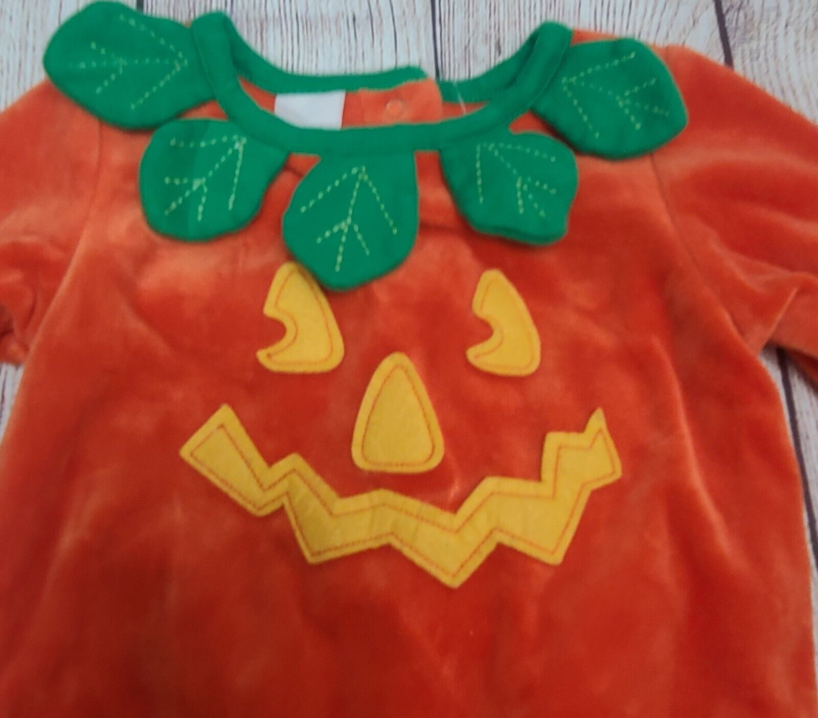 OshKosh Baby Halloween Pumpkin Outfit Sleeper Infant Size 6-9 Months Orange