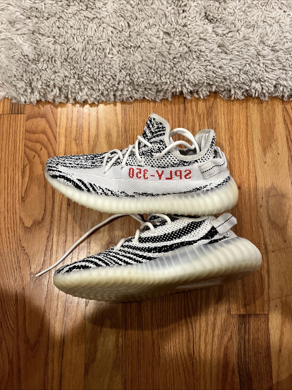 Size 8.5 – Adidas Yeezy Boost 350 V2 Low Zebra CP9654 White Core Black Red