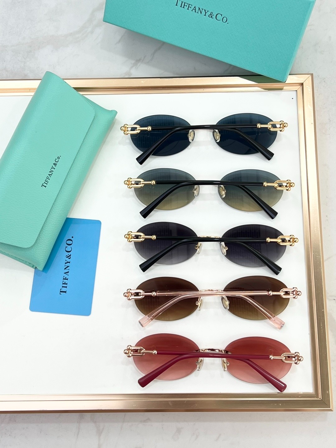 Tiffany & Co. Cat Eye Luxury Sunglasses – Elevate Your Timeless Style