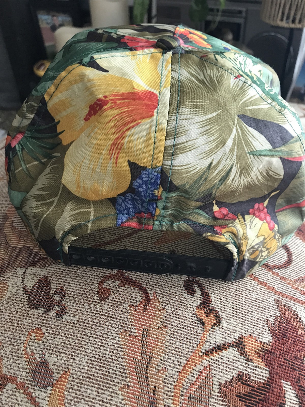 Vintage 80s 90s Bass Pro Shops Snapback Hat, Springfield, MO, Floral Print￼