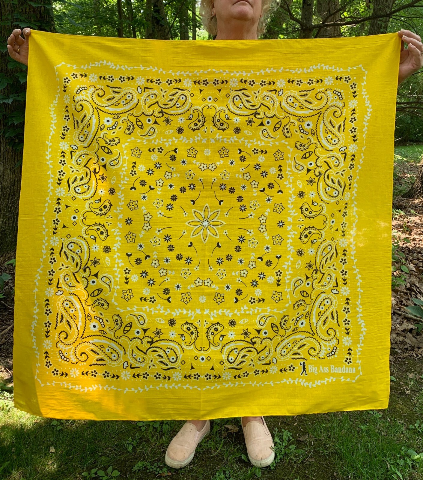 BIG ASS BANDANA Extra Large Texas Size Paisley Bandana 42×42 in
