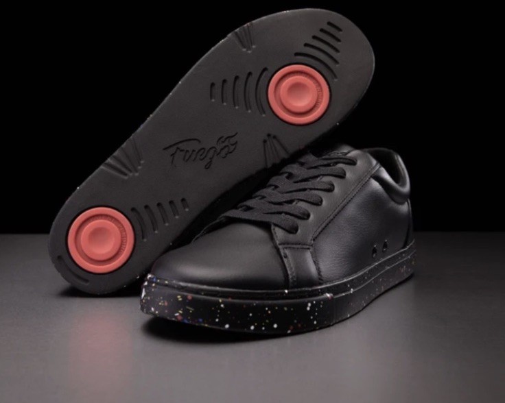 Fuego Low Top Lightweight Dance Sneakers, Size 4Y / 4 M / 5 W US, Black Splatter