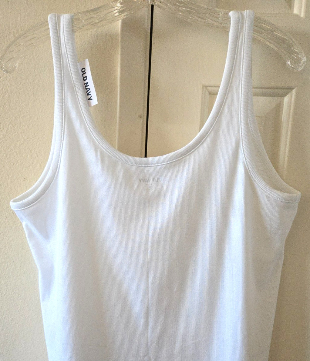 Must Have! Old Navy White Ribbed Knit Tank Top Cami XXL 2X 3X 4X Plus Sizes