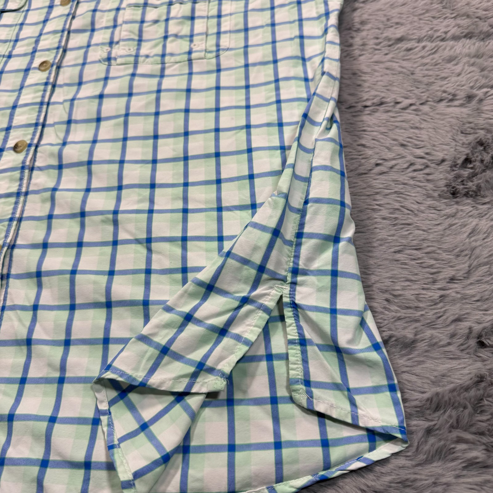 Columbia PFG Super Bahama Button-Down Shirt Women’s L Green Plaid Nylon Fishing