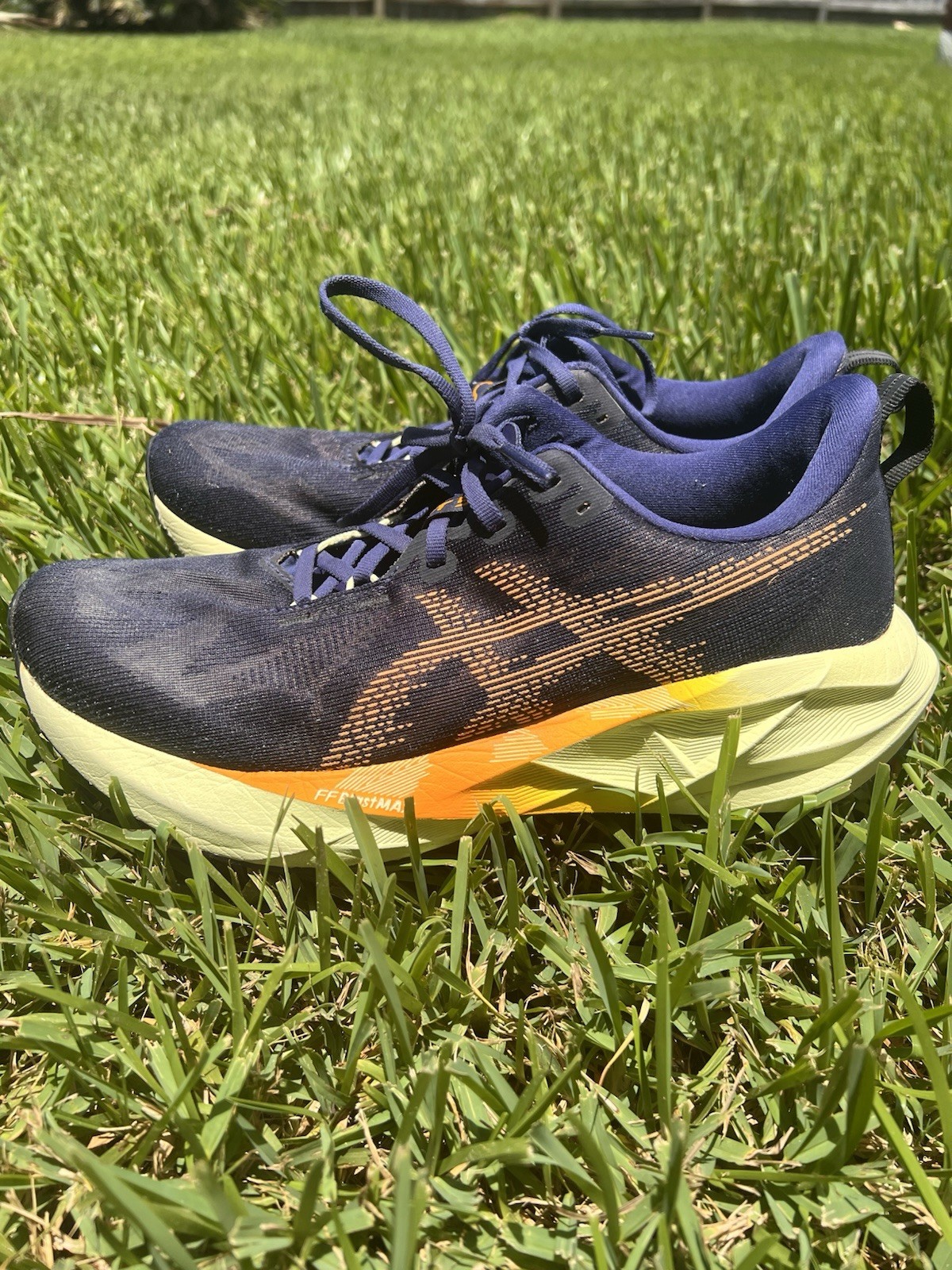 ASICS Novablast 5 Navy Blue Indigo/Amber Men’s Running Shoes Size 10