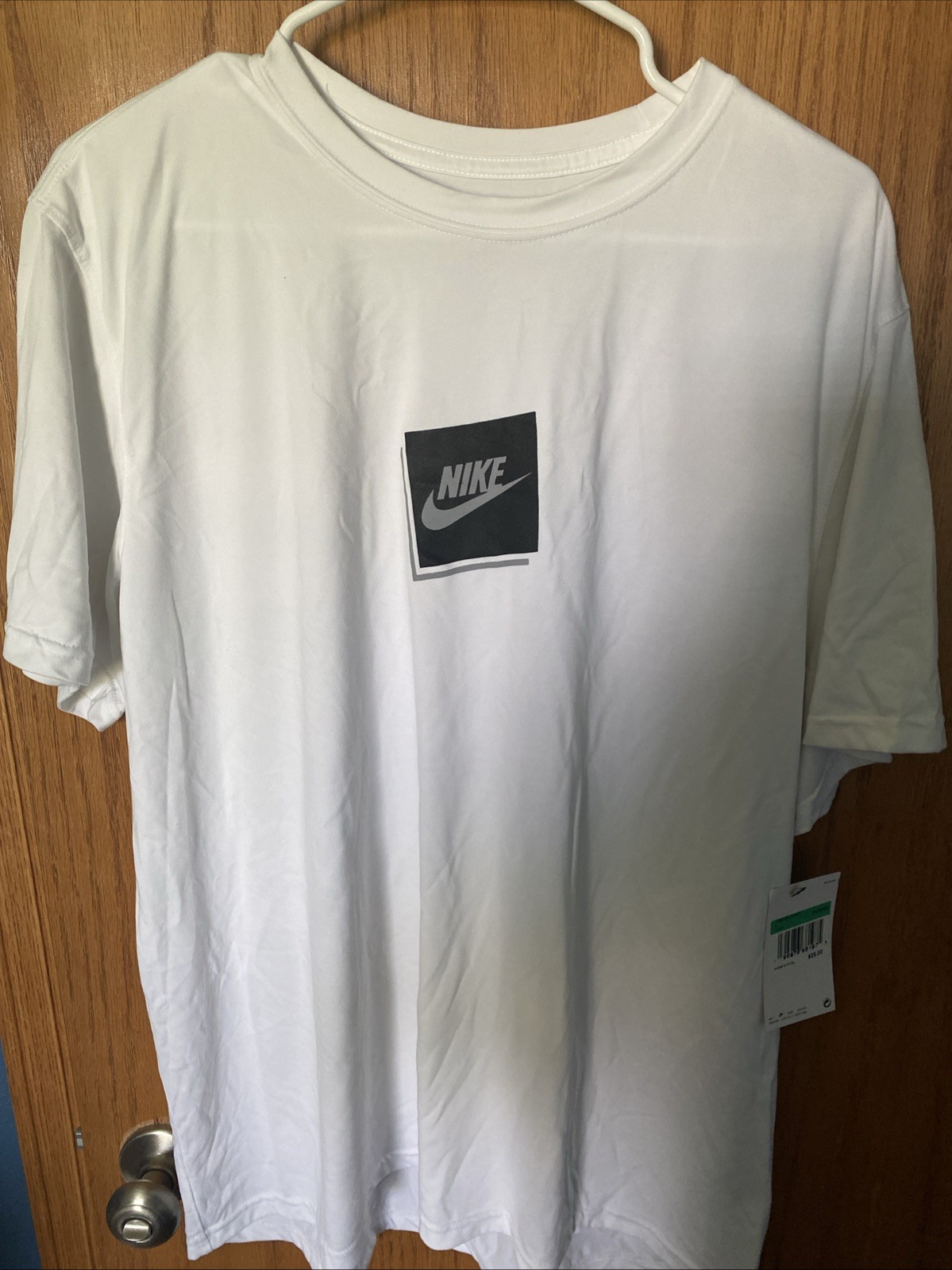 Nike White Men’s SS Tee Dri Fit Size XL