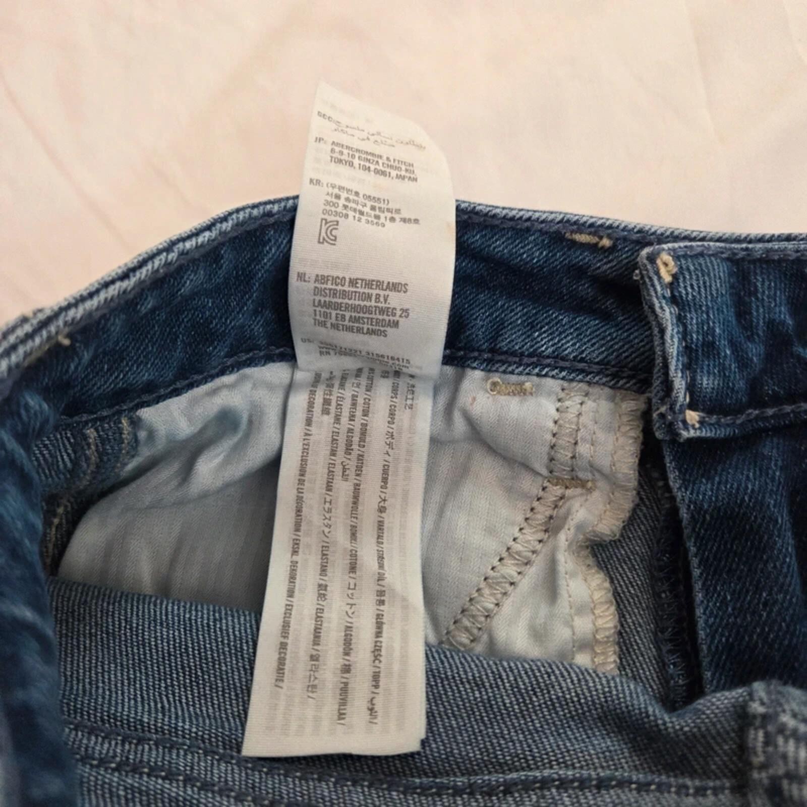 Hollister Patchwork Mom Jeans W26 L25 High Rise Color Block Denim
