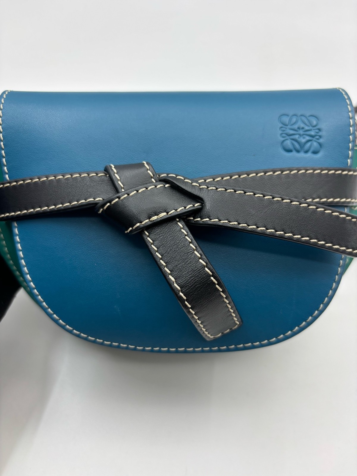 Loewe Pre-Owned Authentic Gate Saddle Bag Blue 13*8*11cm