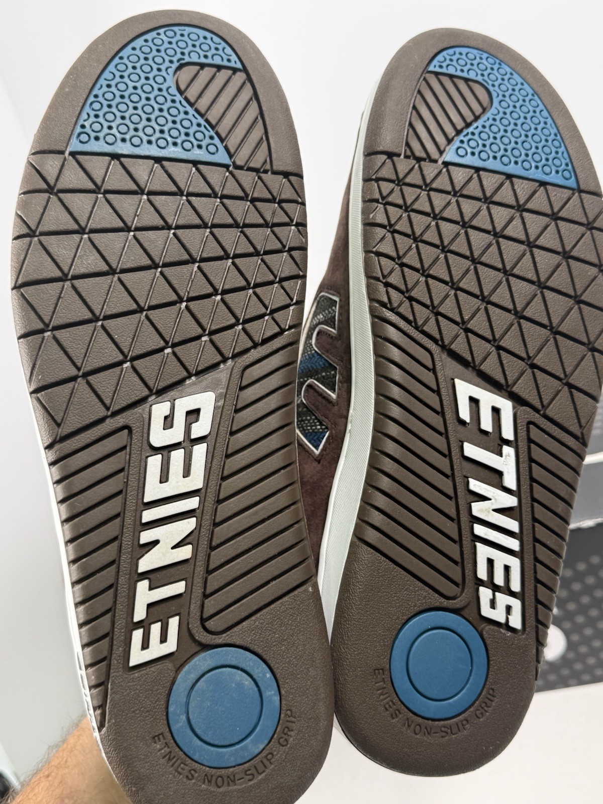 Etnies Callicut 4101000014242 Mens Brown Skate Inspired Sneakers Shoes NIB 13 DS