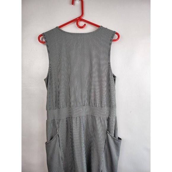 Freedom Trail by Kyodan Womens Active Dress Size Large Black Striped Sleeveless