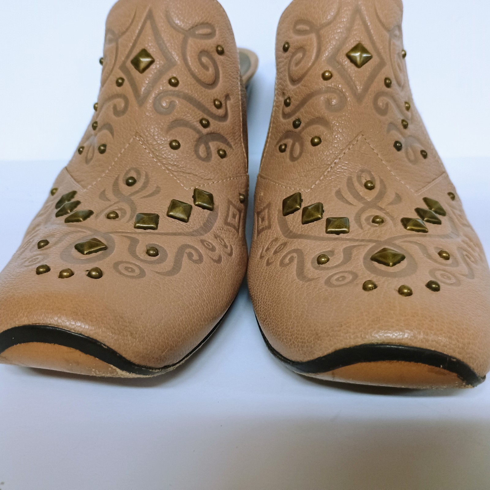Jessica Bennett Beige Bronze EMBOSSED FAUX LEATHER Slip-on Mule SIZE 7M